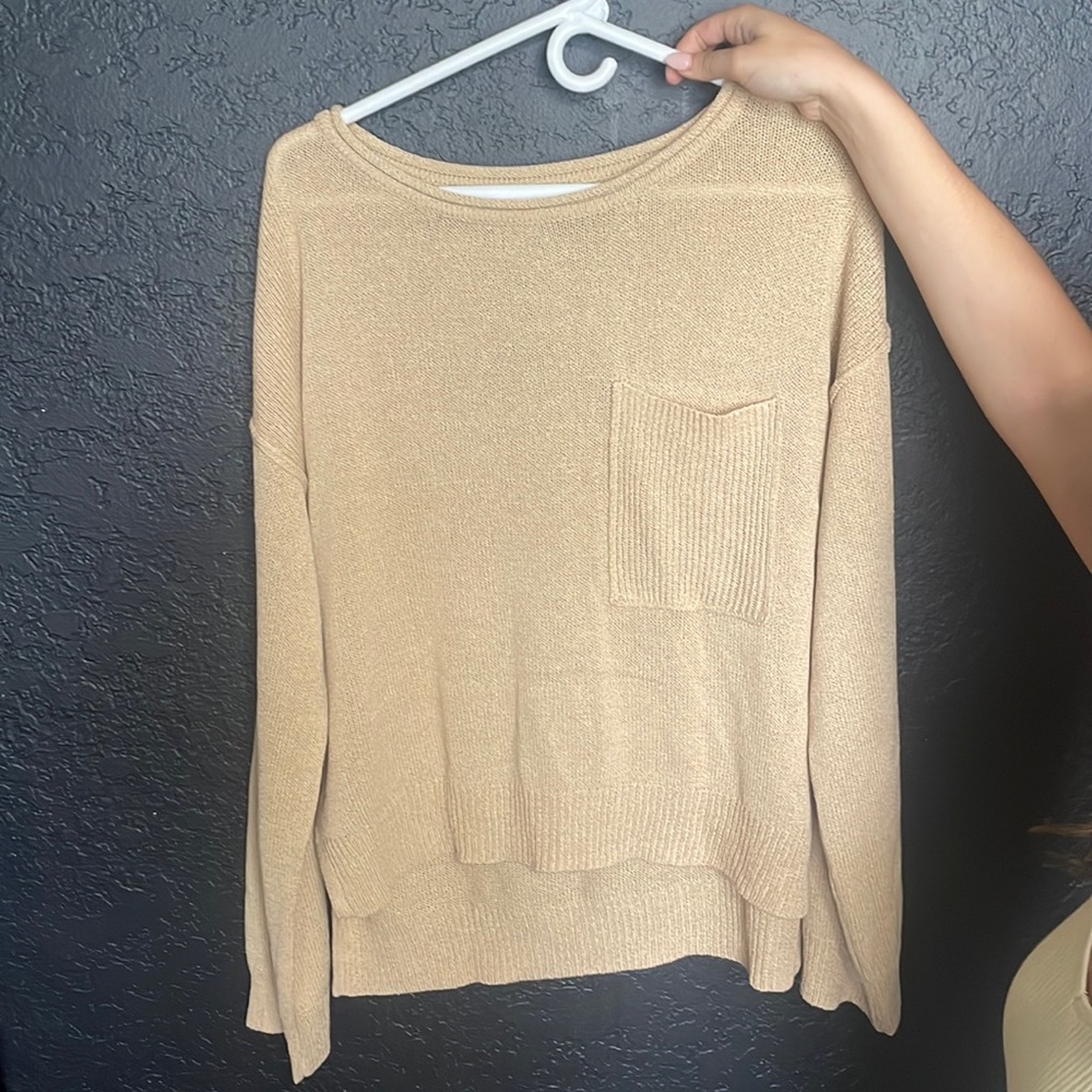 cute sweater!!